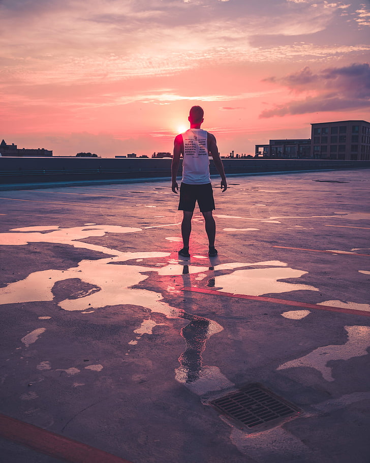 guy, roof, sunset, puddles, HD wallpaper
