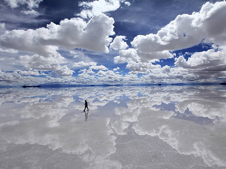 photo of man walking on shore, Uyuni, Bolivia, clouds, sky, lake, HD wallpaper