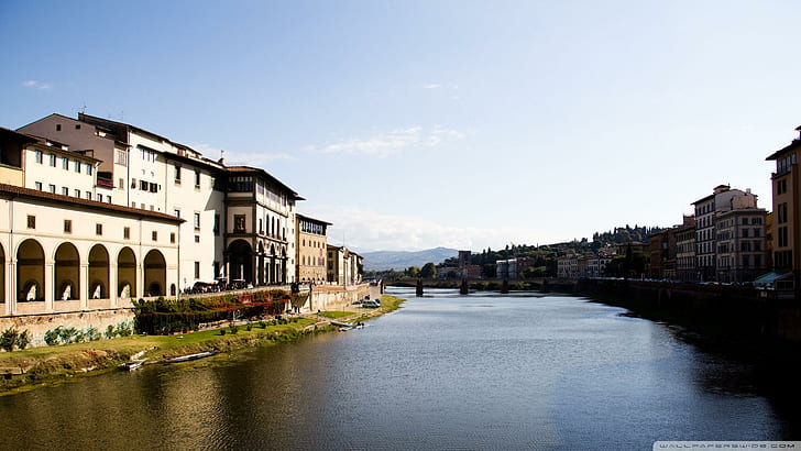 Flod genom Florens Italien, flod, broar, stad, natur och landskap, HD tapet