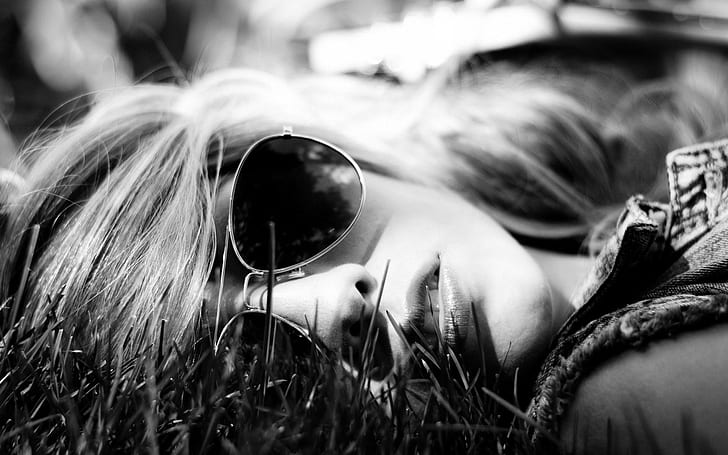 Girl Glasses Grass Mood, gray scale photo of woman wearing sunglasses on grass field, girl, glasses, grass, mood, HD wallpaper