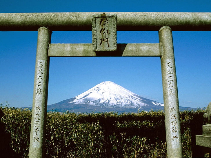 Mount Fuji, volcano, Japan, gates, snowy mountain, HD wallpaper