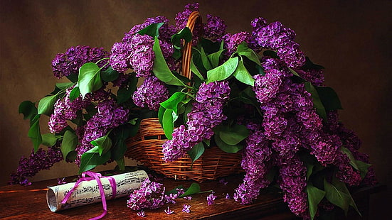 ライラックの花、紫の花、ライラック、バスケット、フローリストリー、花柄、フラワーブーケ、切り花、春、 HDデスクトップの壁紙 HD wallpaper