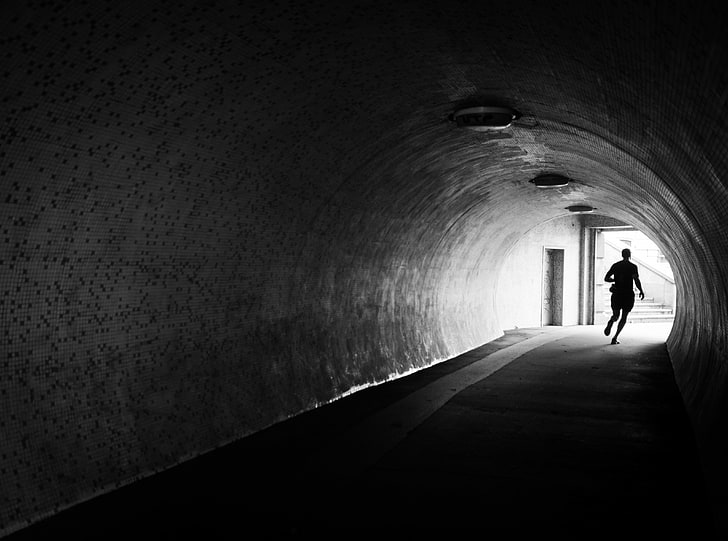 Свет туннеля, фотография в оттенках серого, Черное и белое, Будапешт, Венгрия, Будапешт, Варгедия, HD обои