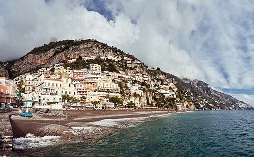 Positano sahil panorama, köy evleri, Avrupa, İtalya, su, Güney, bulutlar, evleri, sahil, panorama, amalfi, positano, HD masaüstü duvar kağıdı HD wallpaper