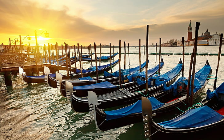 sunset, boat, Venice, Italy, sunlight, gondolas, cityscape, HD wallpaper