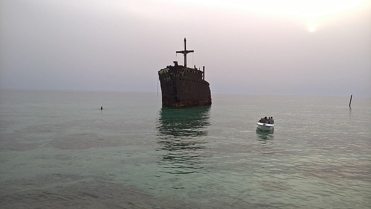 greek ship, kish island, kish, iran, shipwreck, steamship, abandoned, wreck, rusty, HD wallpaper