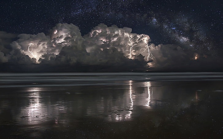 Nimbus nuvole, fulmini, spiaggia, 500px, tempesta, notte stellata, natura, nuvole, Via Lattea, Sfondo HD