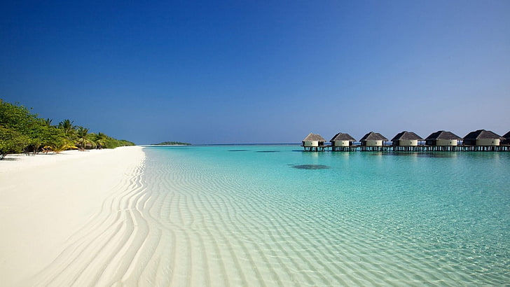 Малдиви, лято, екзотика, ваканция, пътуване, лукс, синьо небе, пясъчен плаж, бял пясък, пейзаж, бунгала, синя вода, HD тапет