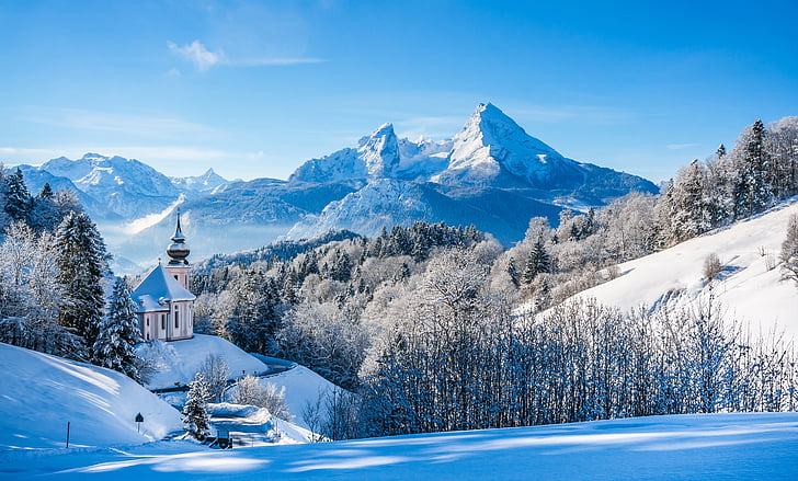 snötäckta berg, bayerska alperna, vinterlandskap, kyrka, Tyskland, HD, 8K, HD tapet