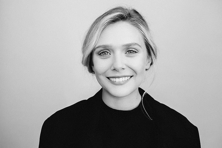 Elizabeth Olsen, elizabeth olsen, actress, smile, face, bw, HD wallpaper