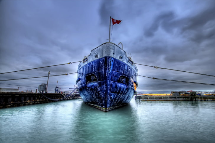 синий корабль цифровые обои, лодка, корабль, док, море, флаг, hdr, HD обои
