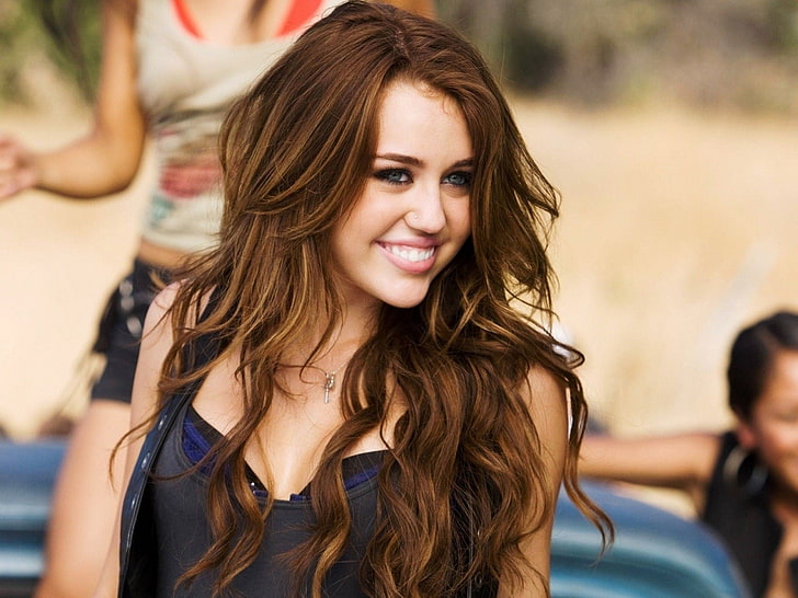 Miley Cyrus, Miley Cyrus, mujeres, actriz, cantante, morena, Fondo de pantalla HD