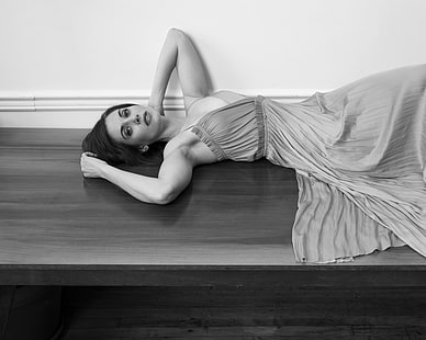 Alison Brie ถ่ายภาพขาวดำ, วอลล์เปเปอร์ HD HD wallpaper
