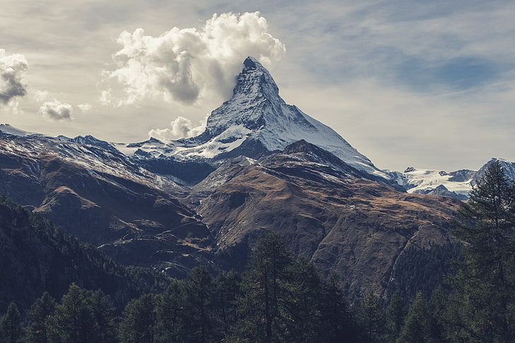 Matterhorn สวิตเซอร์แลนด์ภูเขายอดป่าต้นไม้ธรรมชาติเมฆ, วอลล์เปเปอร์ HD