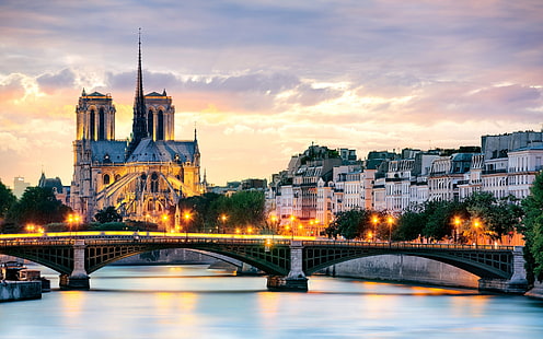 Hermosa puesta de sol en París, puesta de sol, París, Notre Dame de París, la Catedral de Notre Dame, Sena, Fondo de pantalla HD HD wallpaper