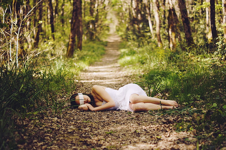 mujer, modelo, con los ojos vendados, naturaleza, bosque, vestido, Fondo de pantalla HD