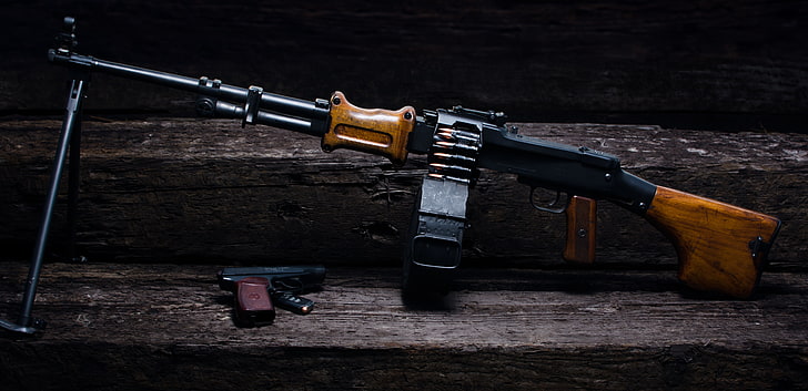 senapan hitam dan coklat, senjata, senjata, RPD, Degtyareva, Makarova, senapan mesin, Wallpaper HD