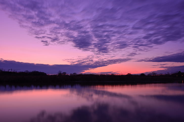 Tarde, lago, tranquilo, reflejo, puesta de sol, arboles, agua, Fondo de  pantalla HD | Wallpaperbetter