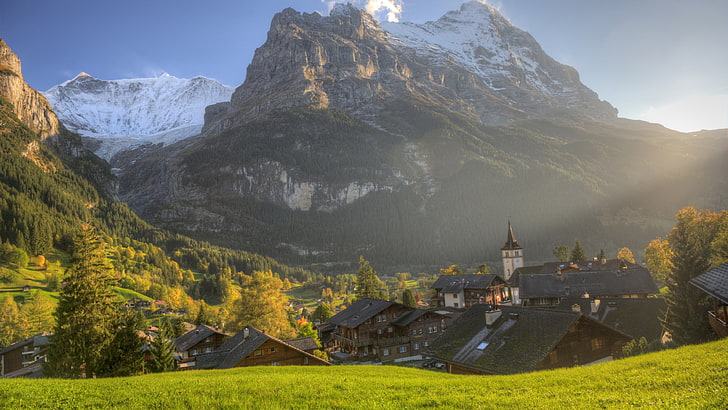 Grindelwald, Interlaken, Suiza, pueblo de montaña, pueblo, campo, Europa, montaña, Alpes, Alpes berneses, Berna, pueblo idílico, durante el día, Fondo de pantalla HD