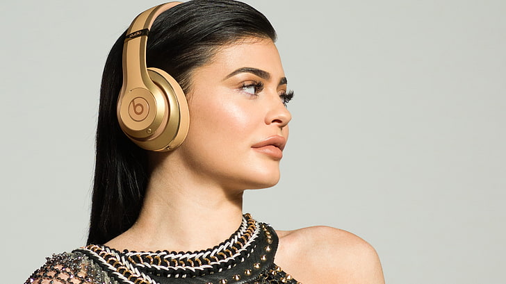 Photoshoot, Kylie Jenner, Beats, HD wallpaper