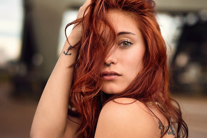 Victoria Ryzhevolosaya ، نساء ، عارضة أزياء ، ذات شعر أحمر ، وجه ، صورة شخصية ، وشم ، حلقات الأنف، خلفية HD