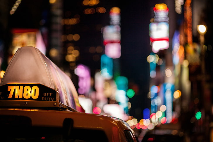 white car, machine, night, the city, lights, skyscrapers, taxi, colorful, bokeh, HD wallpaper