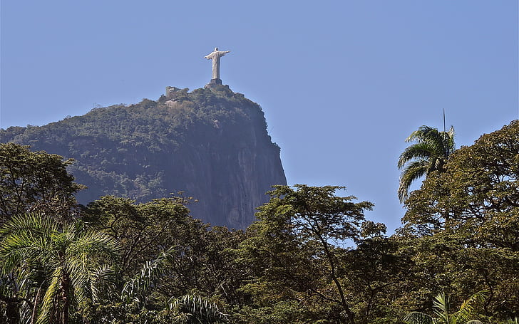 リオデジャネイロのキリスト像の救い主像の木HD、自然、木、像、デ、リオ、キリスト、ジャネイロの像、救い主、 HDデスクトップの壁紙