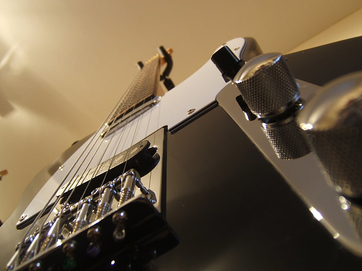 黒のエレクトリックギター、スタイル、ギター、弦、エレクトロ、 HDデスクトップの壁紙