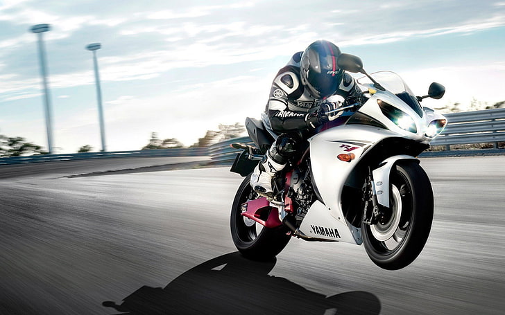 motorbikes, racer, speed, wheelie, yamaha, HD wallpaper