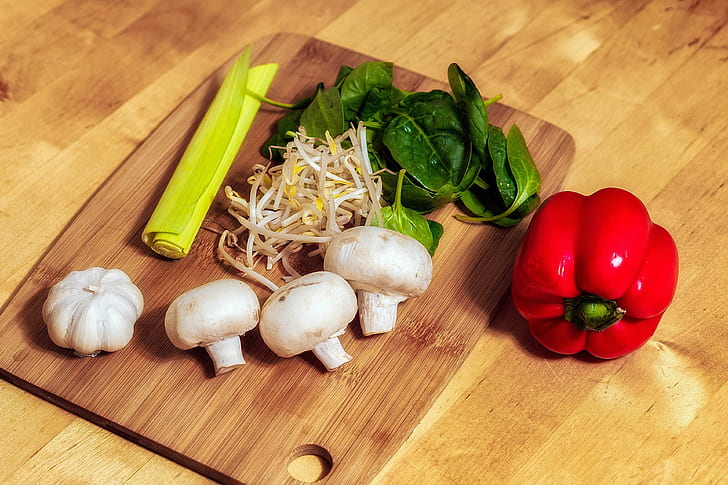 chopping board, food, fresh, ingredients, leek, mushrooms, paprika, vegetables, veggies, HD wallpaper