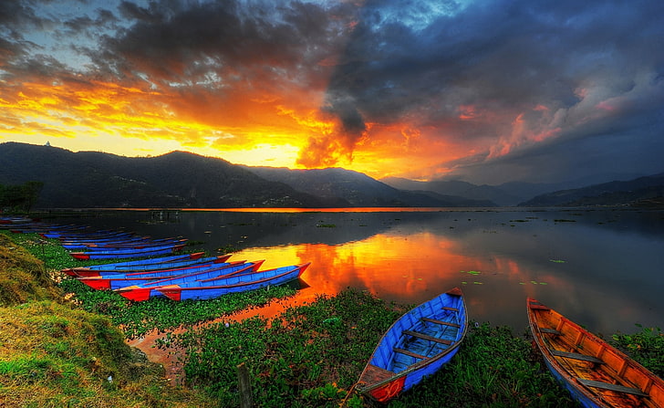 Boats, Lake Scenery, blue-and-red kayak lot, Nature, Lakes, colorful, beautiful, boats, lake, scenery, landscape, sunrise, reflection, HD wallpaper