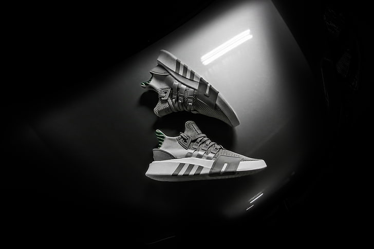 paio di scarpe adidas NMD grigie, sneaker, eleganti, sportive, bw, Sfondo HD