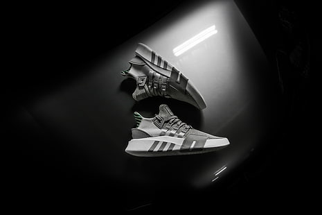par grå adidas NMD-skor, sneakers, snygg, sport, bw, HD tapet HD wallpaper