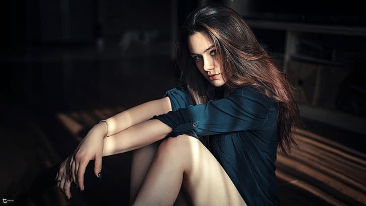 look, pose, model, portrait, hands, makeup, hairstyle, blouse, brown hair, legs, twilight, beauty, sitting, Magi, tvision, HD wallpaper