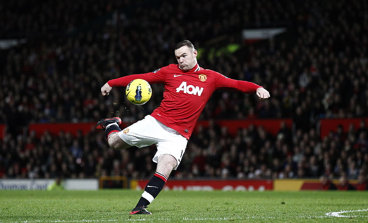red long-sleeved soccer jersey, field, lawn, football, the ball, blow, Rooney, Manchester, manchester united, wayne rooney, United, Wayne, HD wallpaper