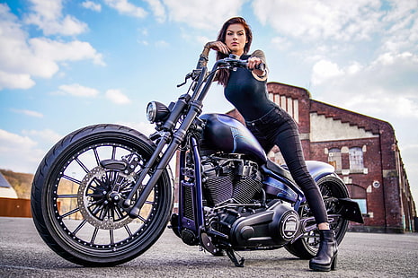 Motorcyklar, flickor och motorcyklar, anpassad motorcykel, Harley-Davidson, Thunderbike Customs, HD tapet HD wallpaper