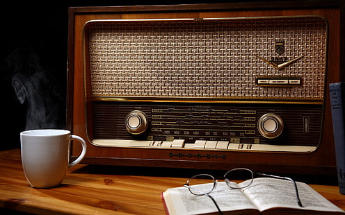 Grundig Radio、古い、ヴィンテージ、コーヒー、周波数、 HDデスクトップの壁紙 HD wallpaper