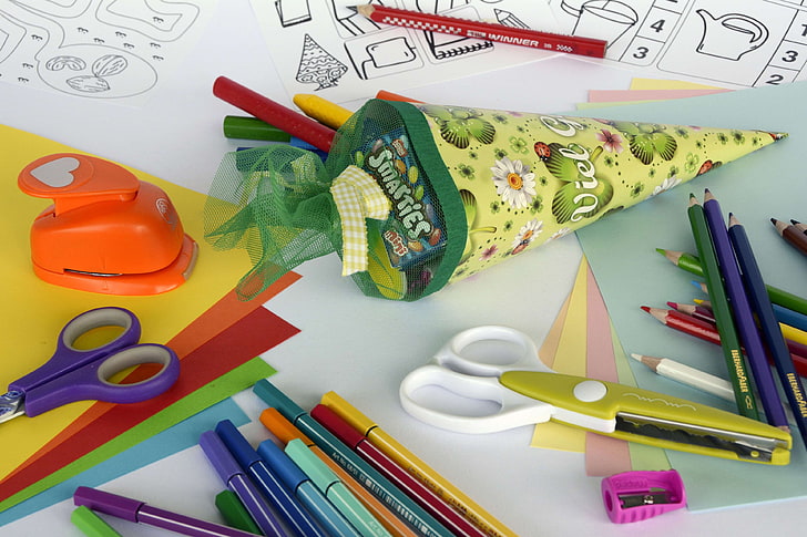 back to school, candy, chalk, color, colored pencils, colorful, colorful paper, colour pencils, coupon, crayons, cut, draw, education, exercises, felt tip pens, first class, first graders, paint, paper, pencil, pens, HD wallpaper