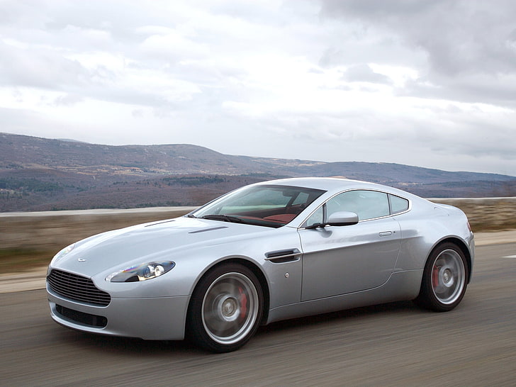 сребърен Aston Martin Vantage купе, aston martin, v8, vantage, 2005, сребърен, страничен изглед, автомобили, скорост, HD тапет