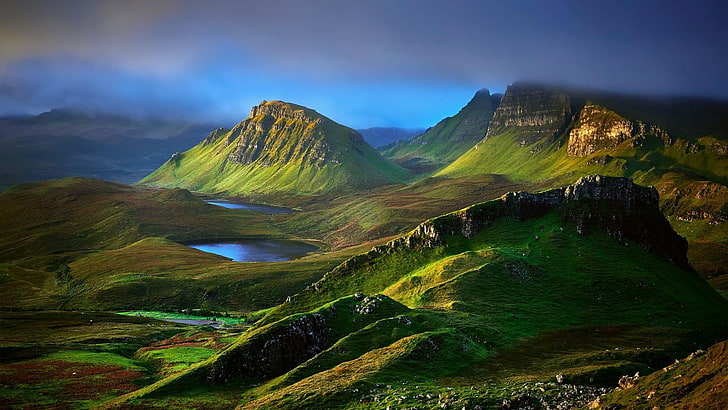 المرتفعات ، الطبيعة ، اسكتلندا ، مشهد الجبل ، الجبل ، السماء ، السماء ، البحيرات ، جزيرة سكاي ، حمامات الجنيات ، المناظر الطبيعية ، التل ، الأراضي العشبية ، ضوء الشمس ، التلال، خلفية HD