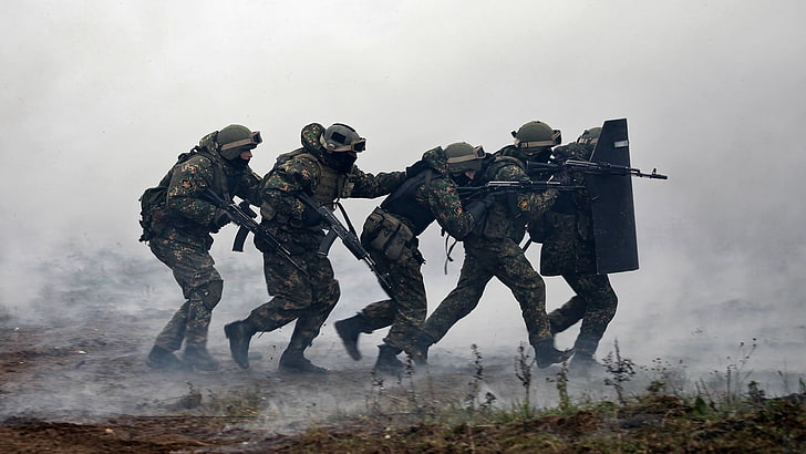 cinco fuzis AK, exército russo, HD papel de parede