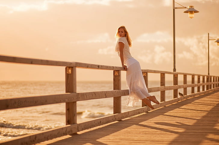 sea, pier, women, Trid Estet, barefoot, 500px, women outdoors, model, HD wallpaper