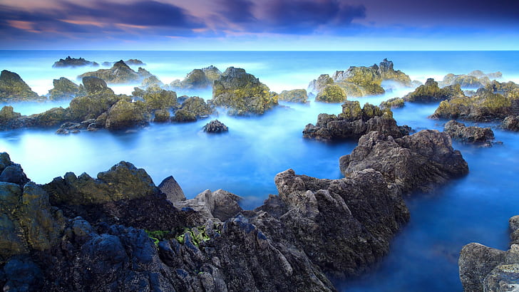 fotografia aerea delle isole intorno alle acque del mare blu, paesaggio, mare, roccia, natura, vista lontana, Sfondo HD