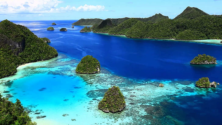 Raja Ampat Haven Eye Beautiful Hd Wallpaper Blue Ocean Island Translucent Water, HD wallpaper
