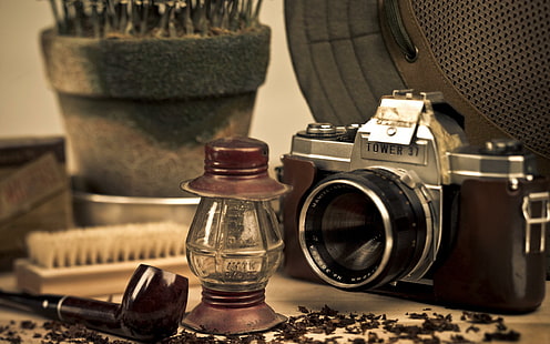 Vintage camera, brown-and-gray dslr camera, photography, 2560x1600, lamp, camera, HD wallpaper HD wallpaper