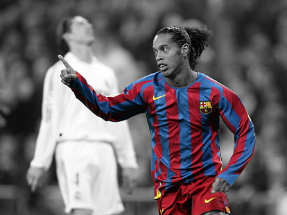 FC Barcelona Ronaldinho, colorazione selettiva, Ronaldinho, calcio, FC Barcelona, ​​uomini, sport, Sfondo HD HD wallpaper