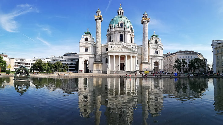 ウィーン、教会、大聖堂、水、反射、オーストリア、澄んだ空、 HDデスクトップの壁紙