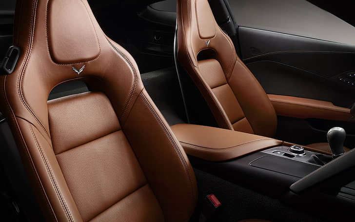 2014シボレーコルベットC7スティングレイ自動HD Wallpa ..、茶色の革の車のフロントシート、 HDデスクトップの壁紙