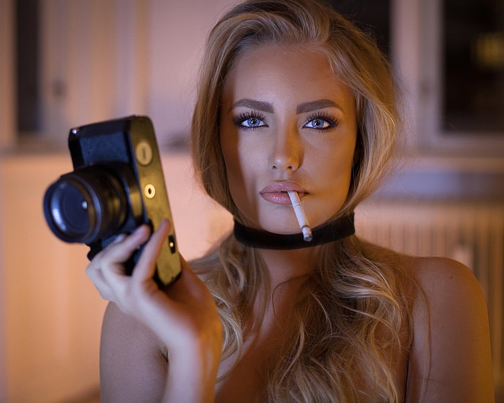 black DSLR camera, girl, photo, model, the camera, blonde, cigarette, blue-eyed, nicole aniston, HD wallpaper