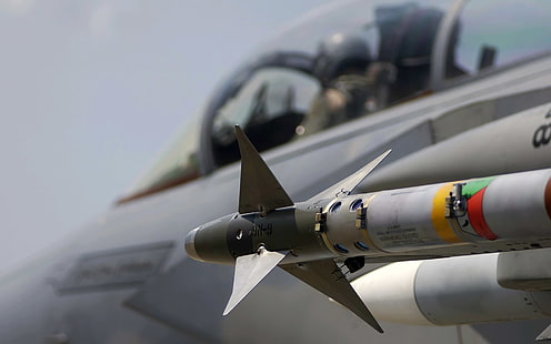 เครื่องบินขับไล่สีเทาเครื่องบินไอพ่น AIM-9 Sidewinder F-15 Strike Eagle เครื่องบินทหารกองทัพอากาศสหรัฐฯ, วอลล์เปเปอร์ HD HD wallpaper